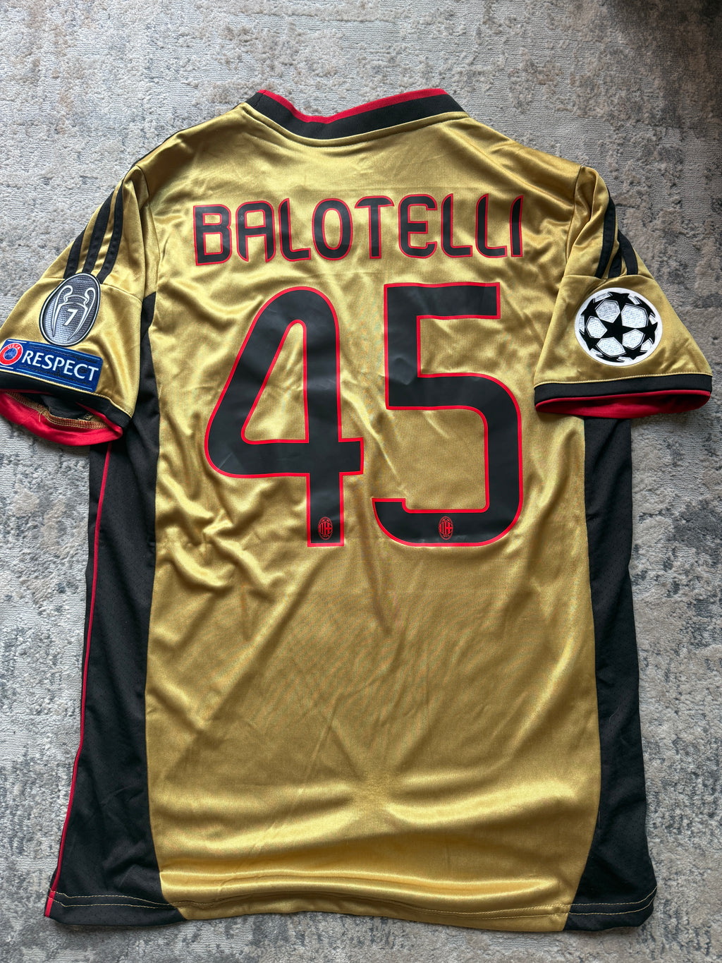 Mario Balotelli AC Mailand Trikot Größe M